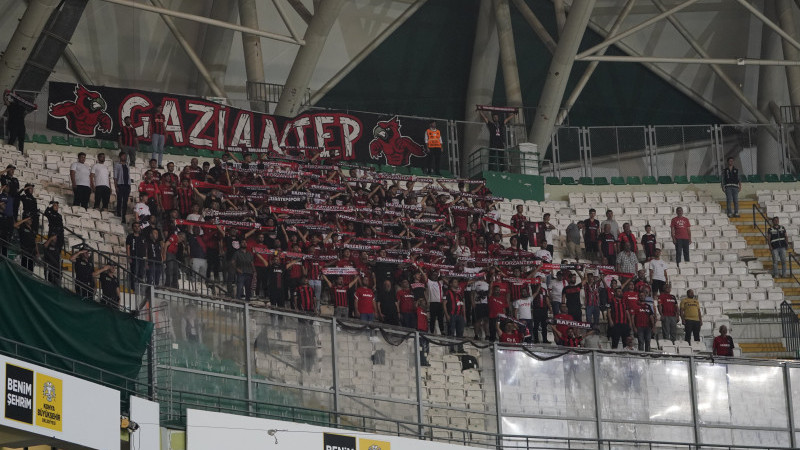 Taraftarlar yalnız bırakmadı