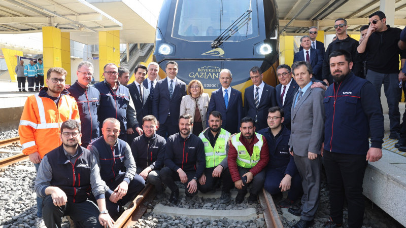 MİLLİ GURUR YERLİ TREN SETLERİ GAZİRAY’DA