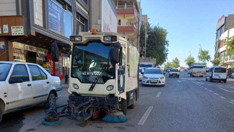 Pırıl Pırıl Bir Haliliye İçin