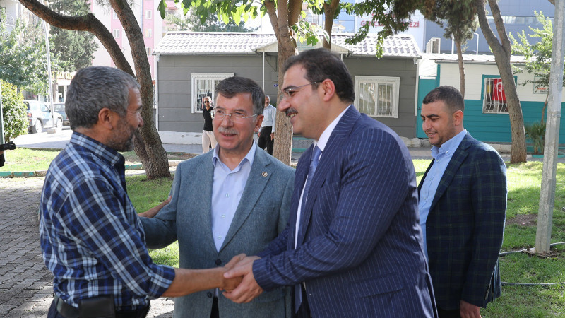 BAŞKAN CANPOLAT, BAHÇELİEVLER SAKİNLERİYLE BULUŞTU