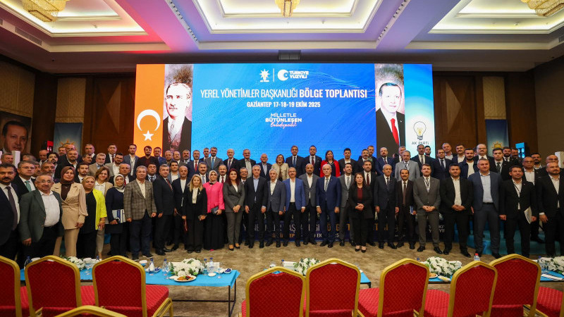YEREL YÖNETİMLER BÖLGE TOPLANTISI GAZİANTEP’TE TAMAMLANDI