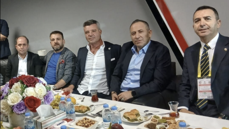 İzzettin Özel, Sadettin Saran’ı ağırladı