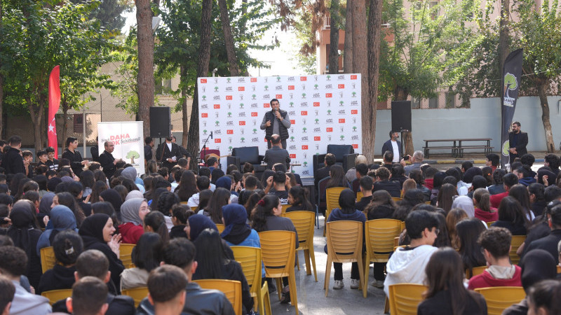 BAŞKAN YILMAZ’DAN ÖĞRENCİLERE ALTIN TAVSİYELER