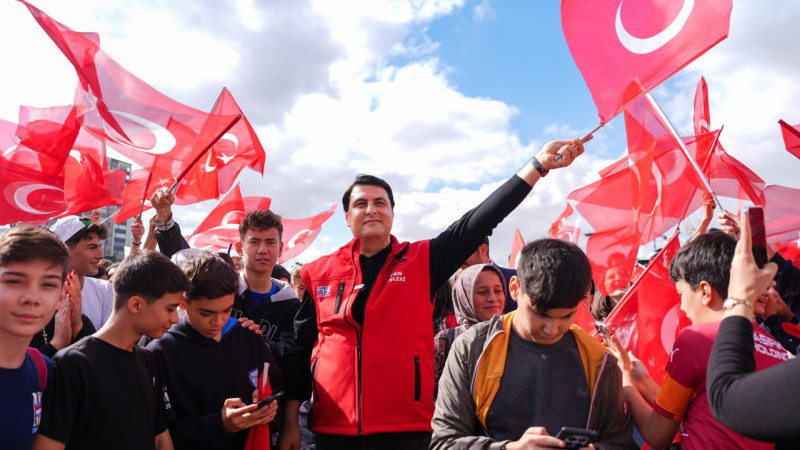 ŞEHİTKAMİL’DE CUMHURİYET COŞKUSU
