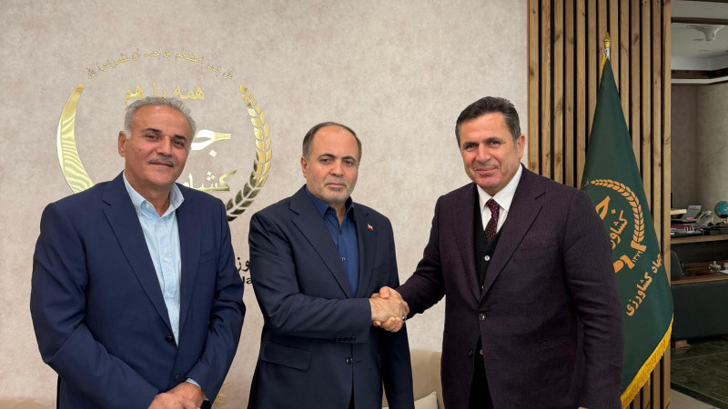 Tiryakioğlu, İran Tarım Bakanı ile bir araya geldi