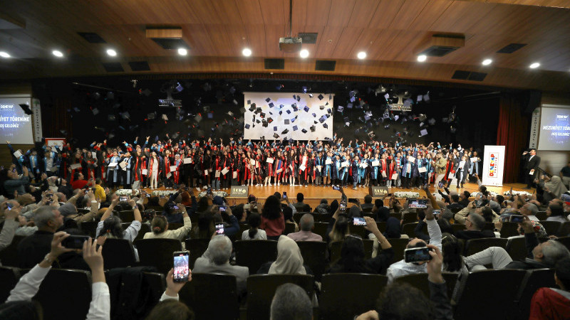 DENEYAP TEKNOLOJİ ATÖLYELERİ İLK MEZUNLARINI VERDİ