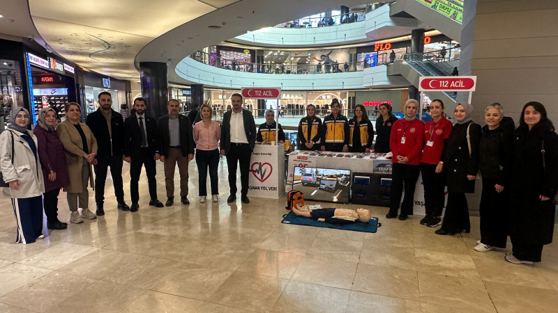 Acil Sağlık Hizmetleri Haftasında Gazianteplilere uygulamalı eğitim