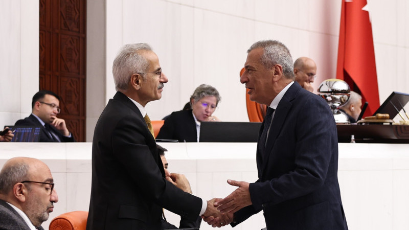 Öztürkmen, Oğuzeli-Karkamış yolunu Bakan Uraloğlu’na sordu