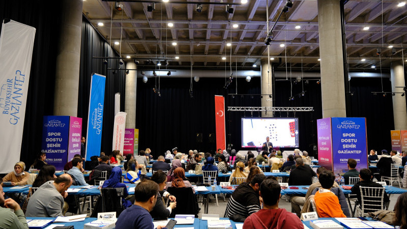 ÖĞRETMENLERE AKIL VE ZEKA OYUNLARI EĞİTİMİ