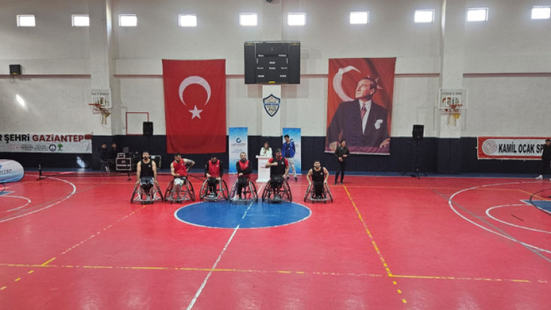 DÜNYA ENGELLİLER GÜNÜ’NDE SPOR DOLU ETKİNLİK