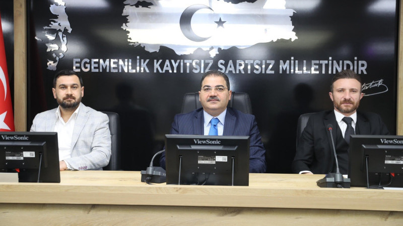 BAŞKAN CANPOLAT: “TEMEL GAYEMİZ VATANDAŞIMIZIN GÖNLÜNE DOKUNMAK”