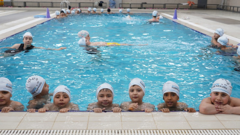 MİNİK KULAÇLAR ŞEHİTKAMİL’E RENK KATACAK