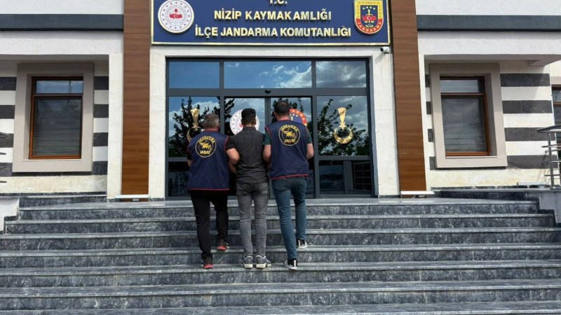 10 yıl kesinleşmiş hapis cezası bulunan firari yakalandı