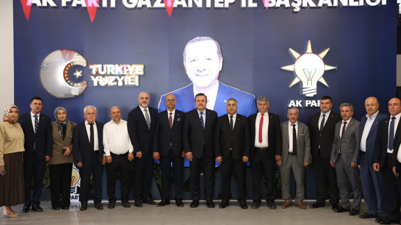 AK PARTİ’YE KATILIM