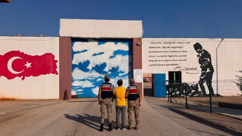 FETÖ hükümlüsüne JASAT operasyonu