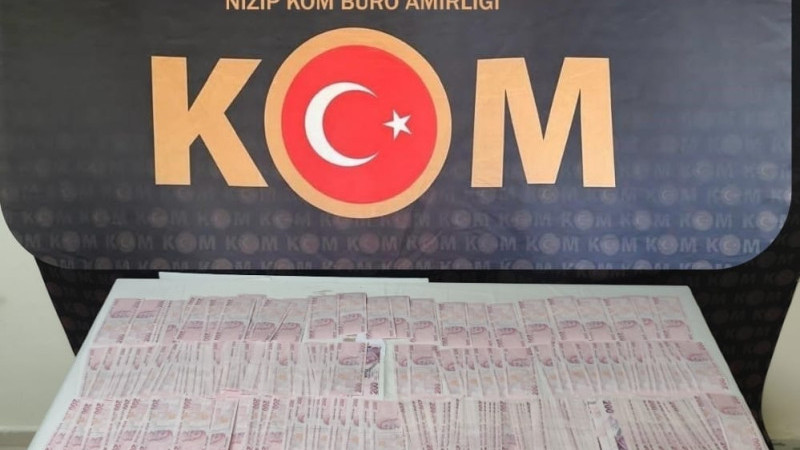 Kalpazanlar tutuklandı