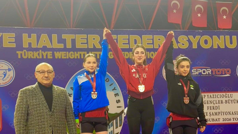ŞEHİTKAMİL SPORCULARINDAN BÜYÜK BAŞARI