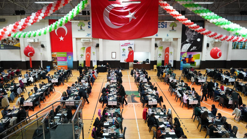 ŞEHİTKAMİL’DE SATRANÇ HEYECANI BAŞLADI