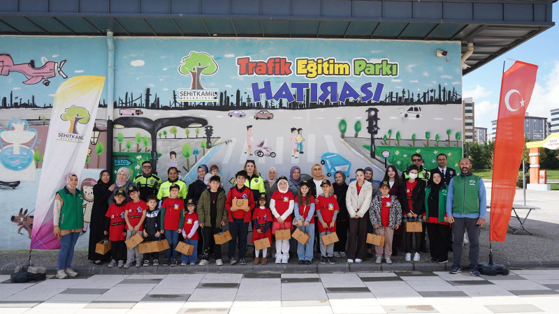 ŞEHİTKAMİL BELEDİYESİ, LÖSEMİYİ ATLATAN ÇOCUKLARI TRAFİK PARKINDA BULUŞTURDU