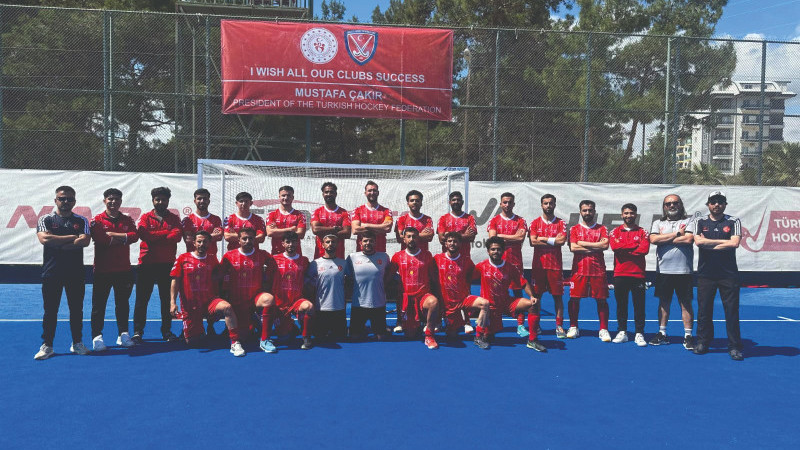 Volkan Group Hokey Takımı Yarı Finalde 