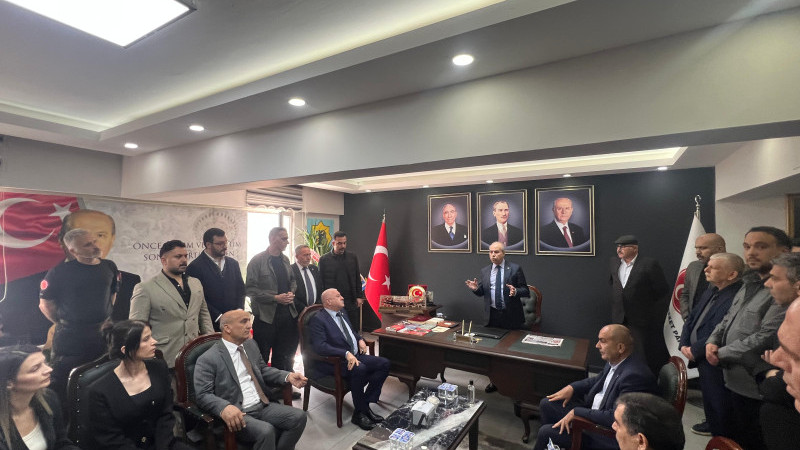 MHP Gaziantep’te yeni il başkanına ziyaret trafiği