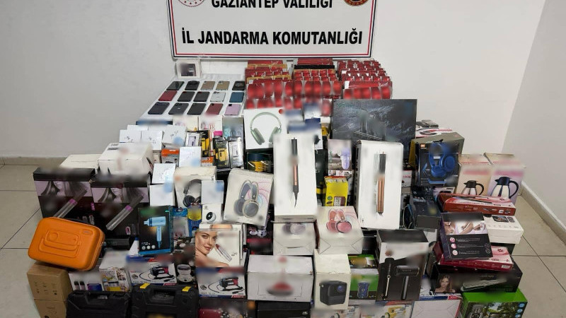 JANDARMADAN 170 UYUŞTURUCU VE KAÇAKÇILIK OLAYINA MÜDAHALE