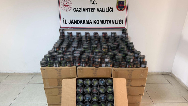 JANDARMADAN 1 MİLYON 850 BİN TL DEĞERİNDE KAÇAK MALZEME OPERASYONU